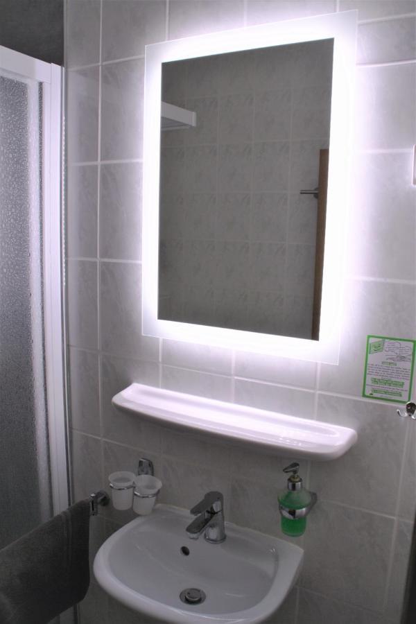 Hotel Waldschloesschen Dankmarshausen 外观 照片