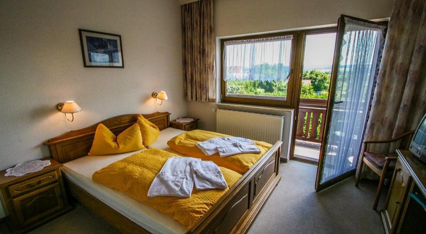 Hotel Waldschloesschen Dankmarshausen 外观 照片